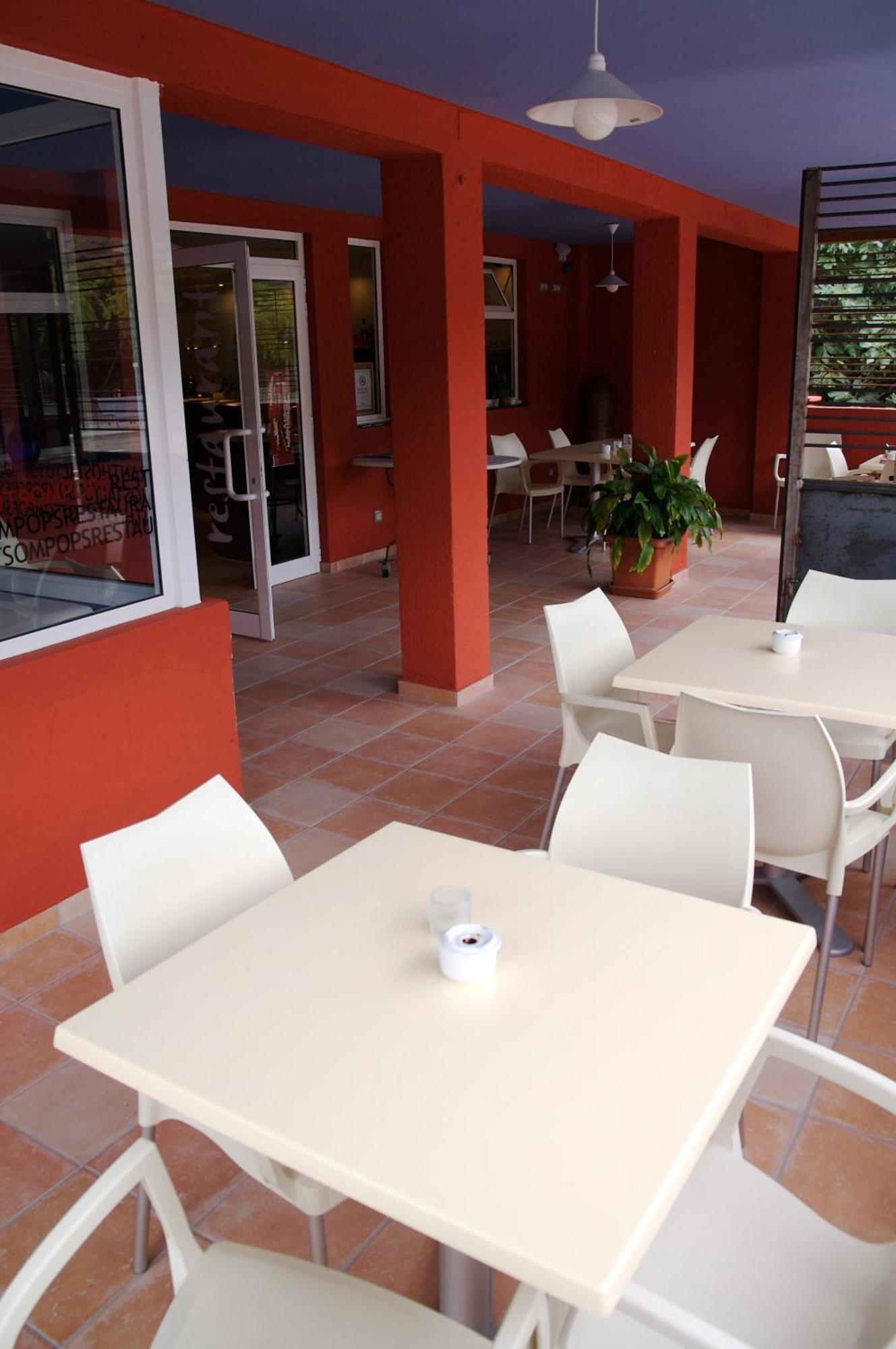 Hostal Totsompops โคเลรา ภายนอก รูปภาพ